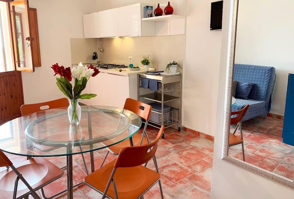 Appartement Casa Al Teatro à Terracine Extérieur photo